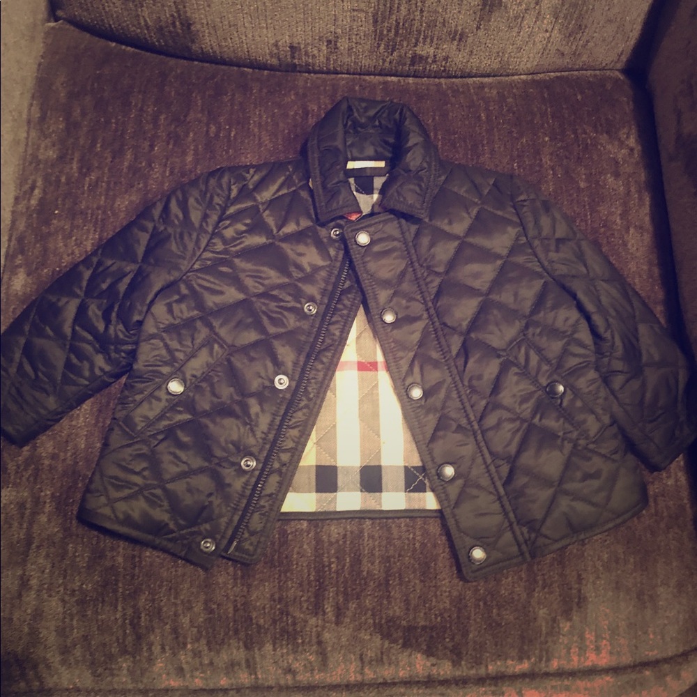 Olive Burberry coach for baby boy